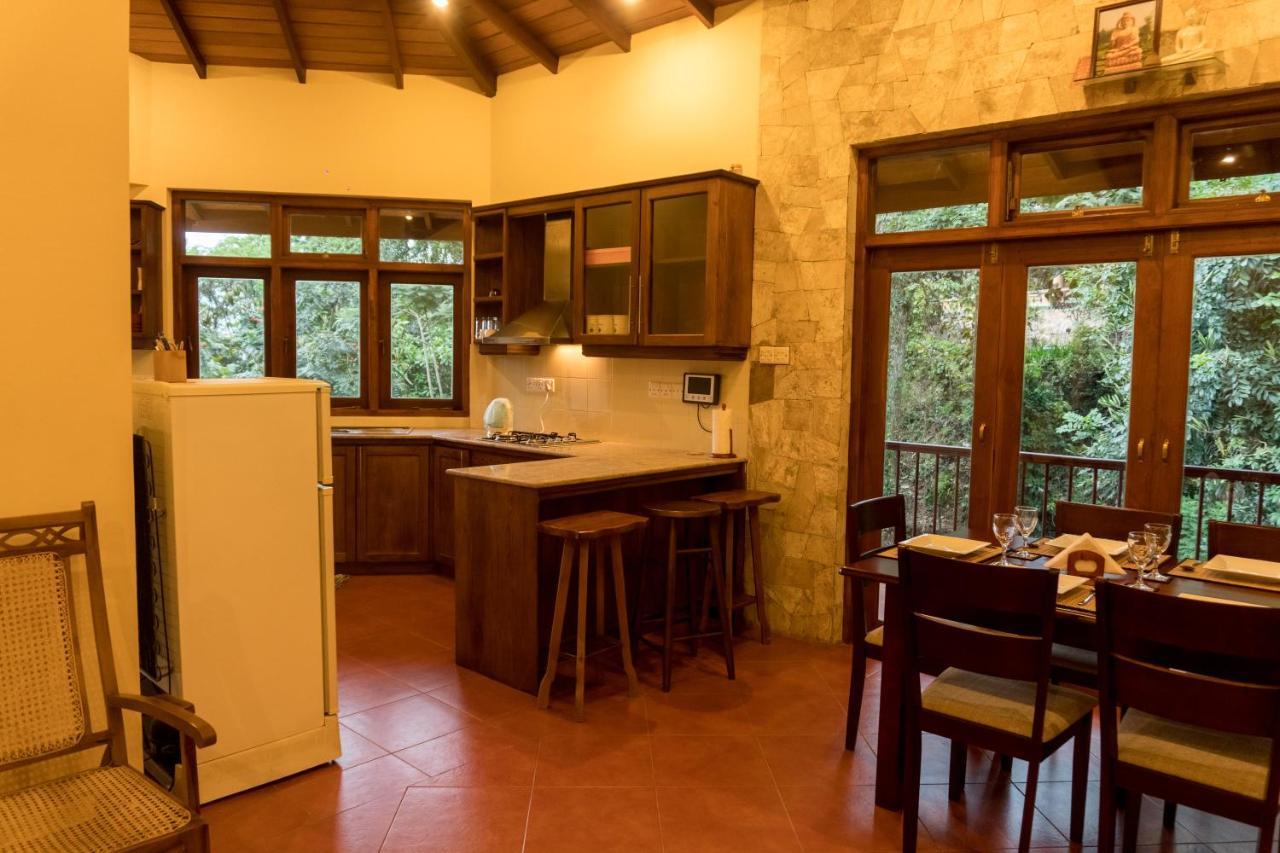 Aronka Homestay Kandy Habitación foto