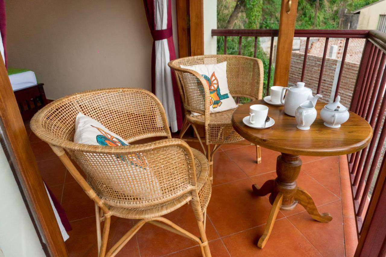Aronka Homestay Kandy Exterior foto