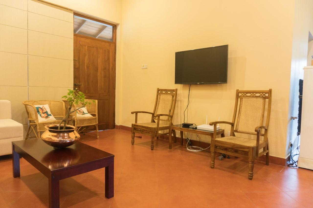 Aronka Homestay Kandy Habitación foto